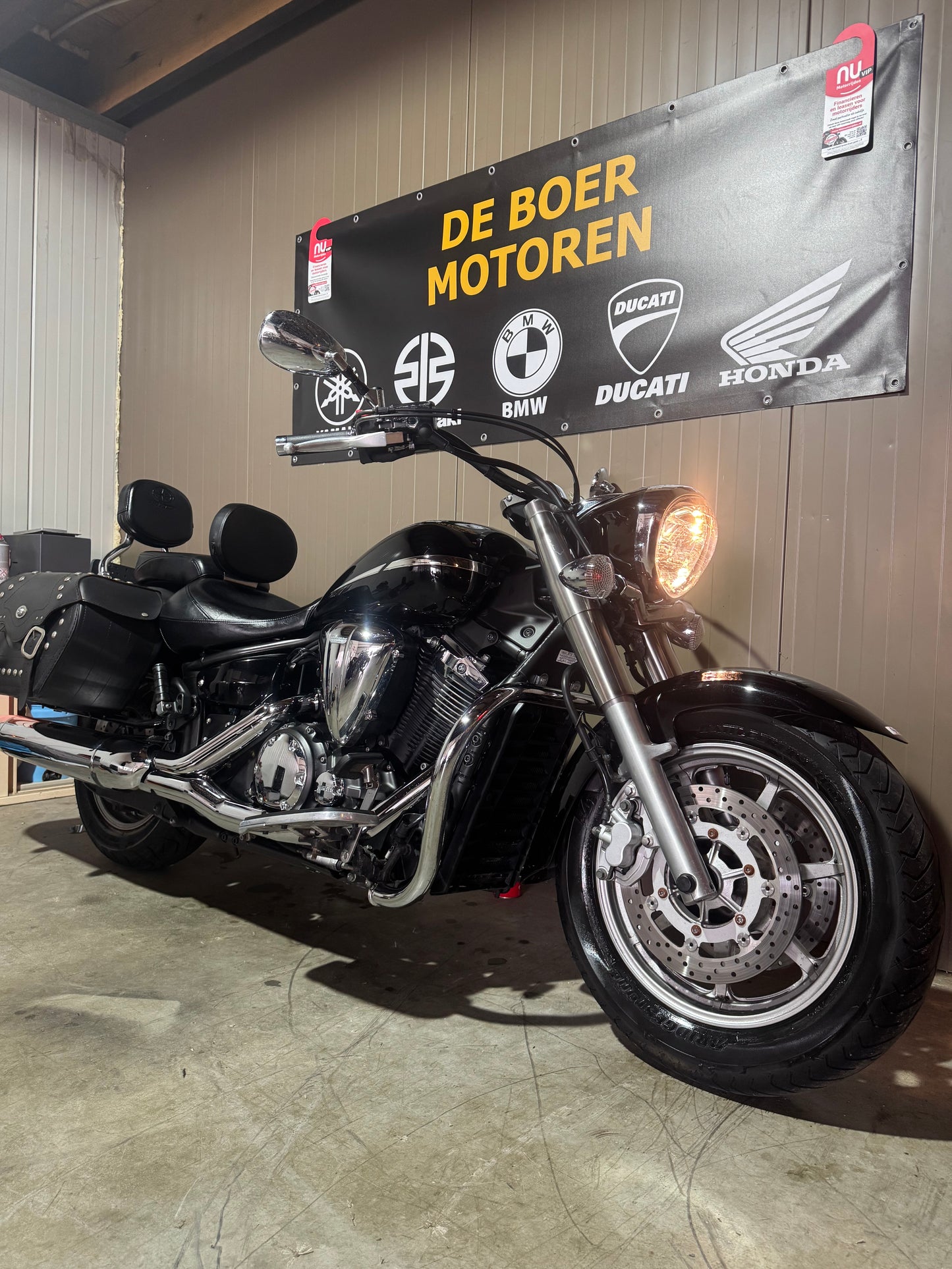 Yamaha XVS 1300A Midnight Star