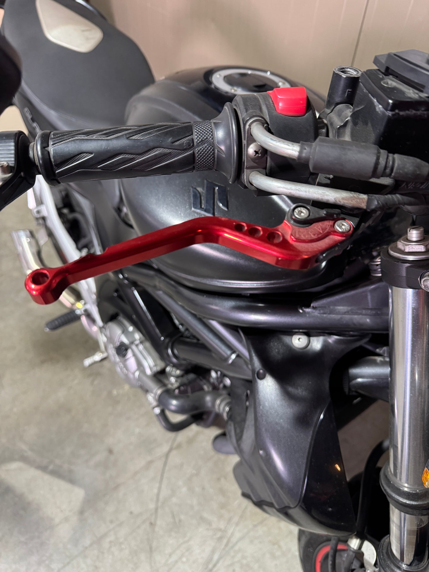 Suzuki Gladius IXIL