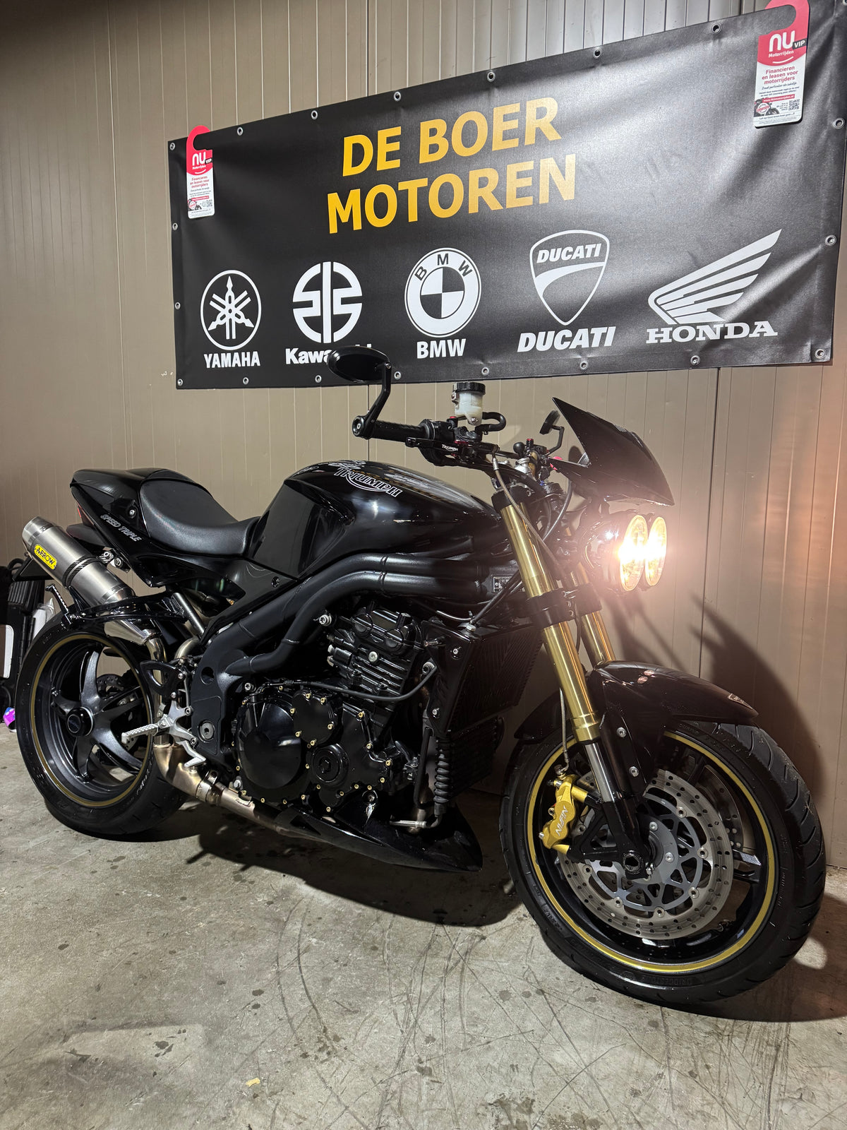 Triumph Speed Triple Arrow 2005