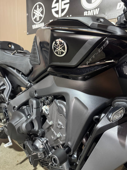 Yamaha MT09 2025 Y-AMT Akrapovic
