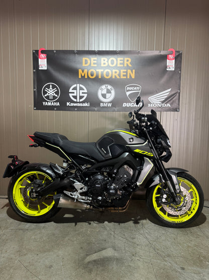 Yamaha MT09 Night Fluo Mivv