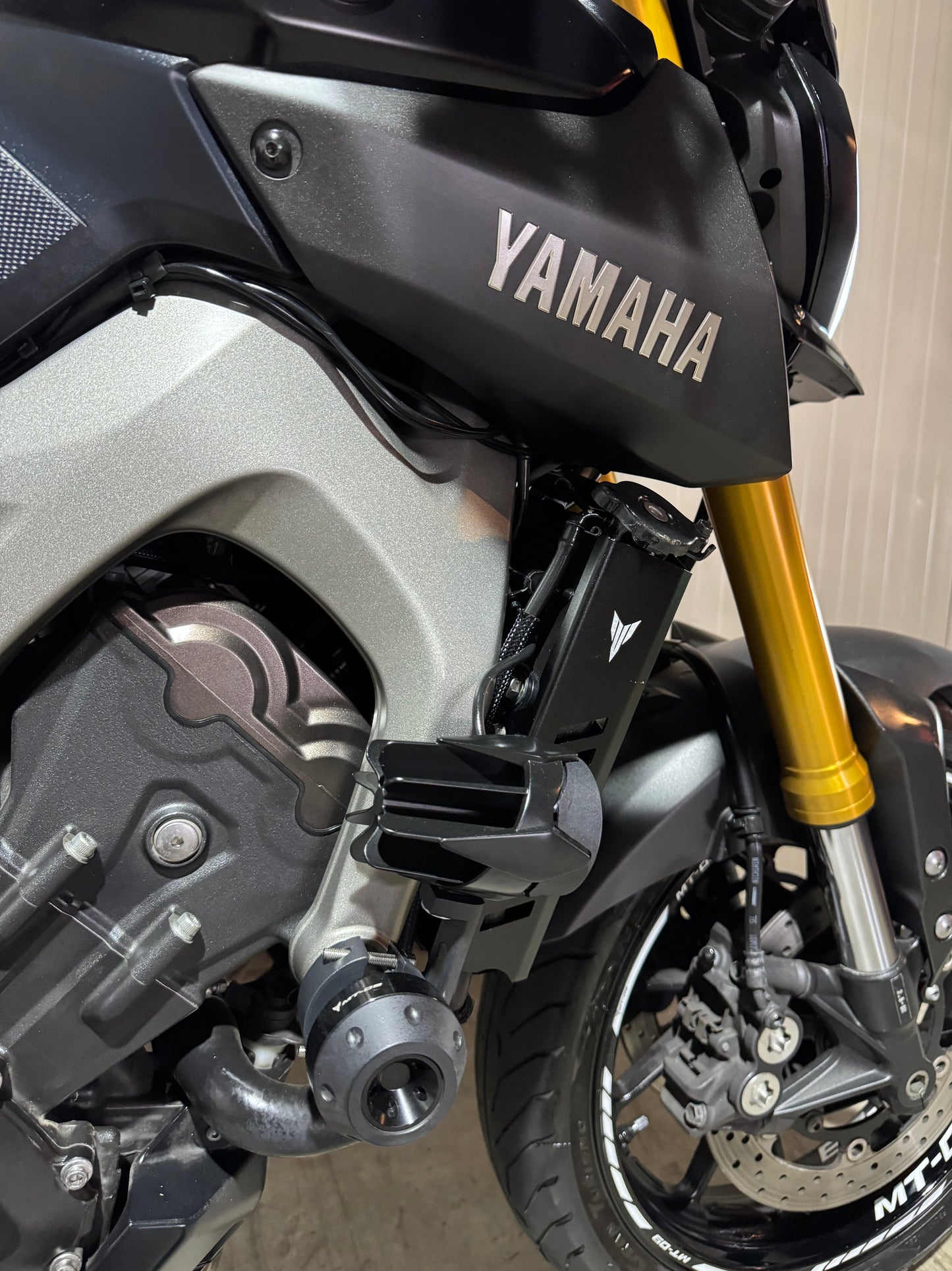 Yamaha MT09 2013 Matt Grey