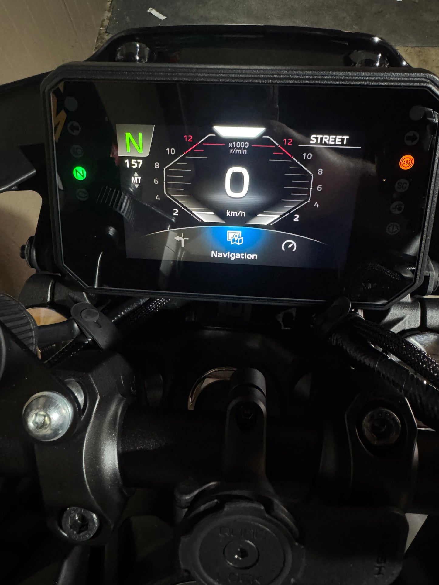 Yamaha MT09 2025 Y-AMT Akrapovic