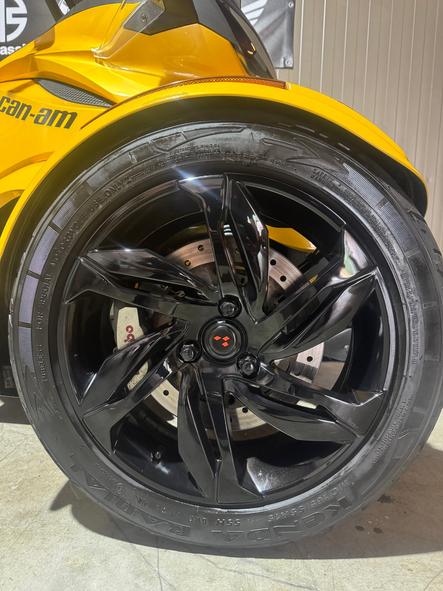 Can-Am Spyder ST-S 2014