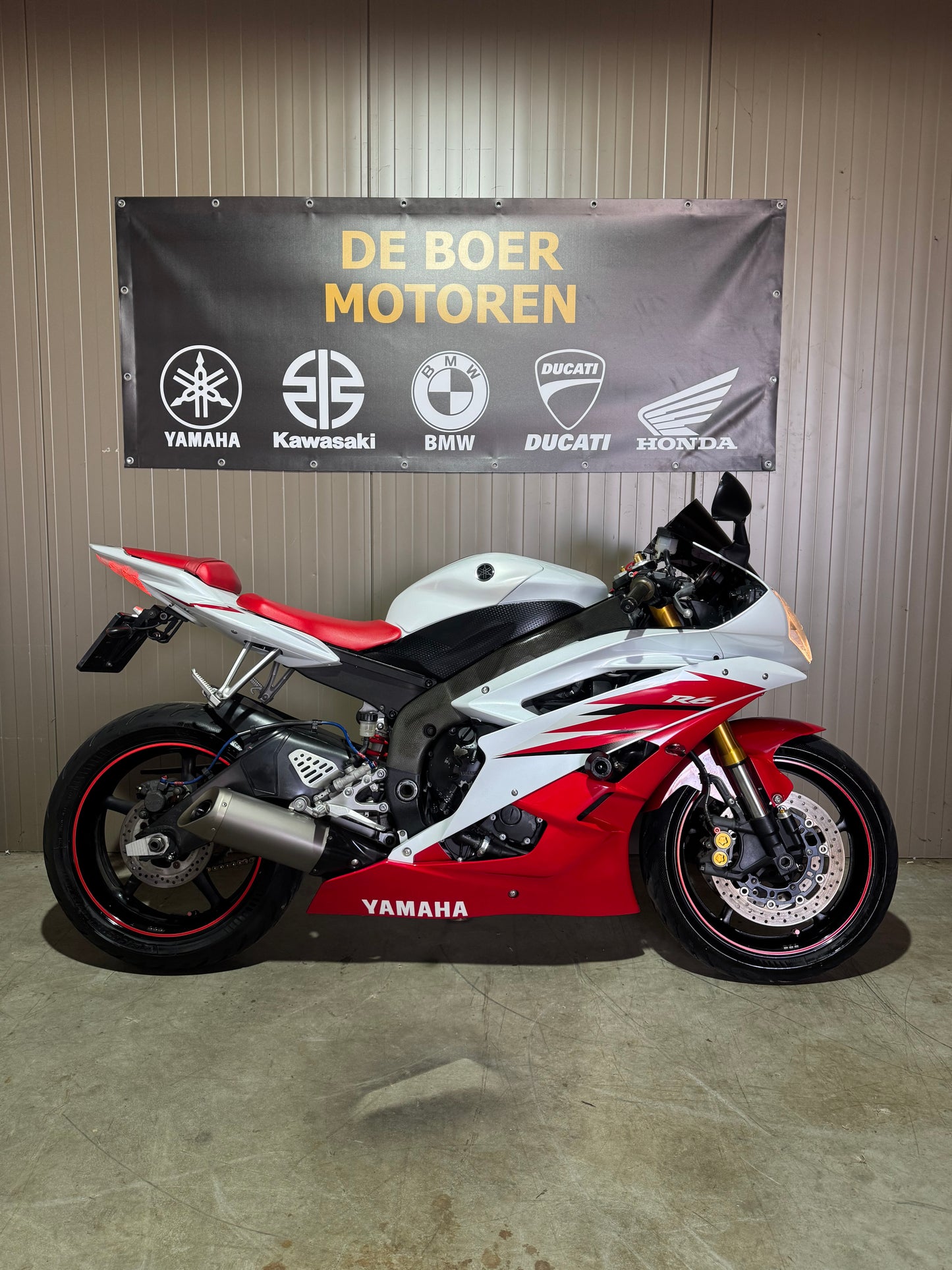 Yamaha R6 2006 SuperSport