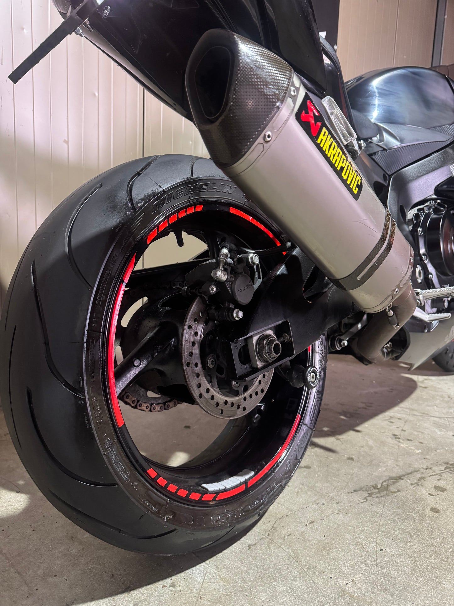 Suzuki GSX-R 750 K8 2008 Akrapovic