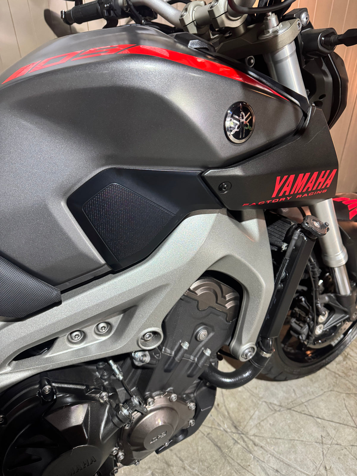 Yamaha MT09 Termignoni 2014