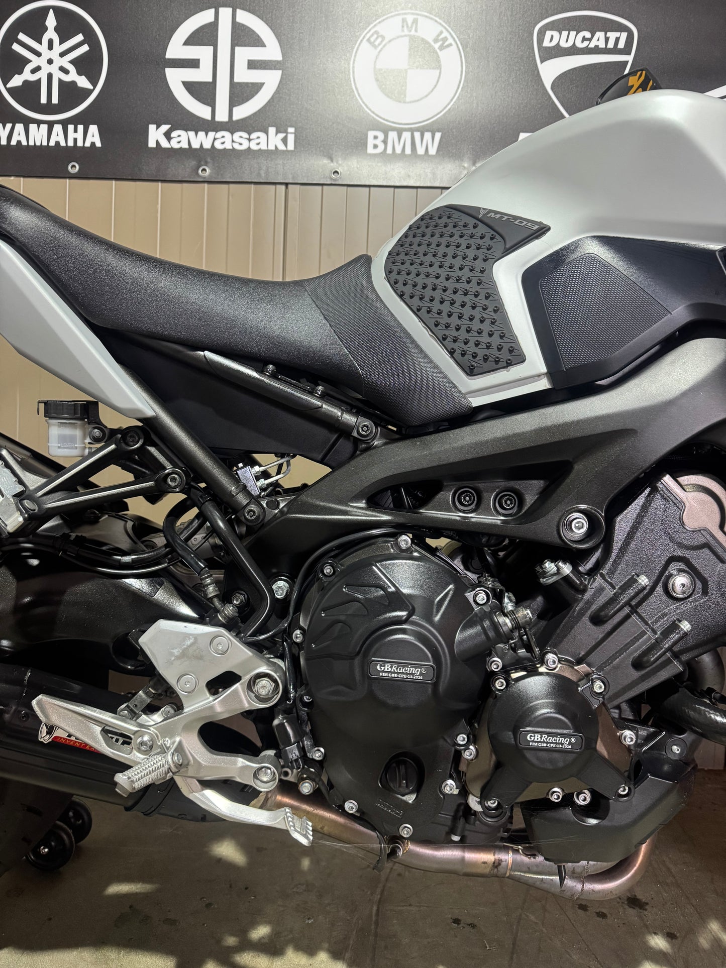 Yamaha MT09 2019 Race Red Mivv