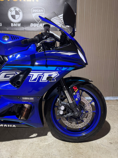 Yamaha R7 2022 MotoGP Akrapovic