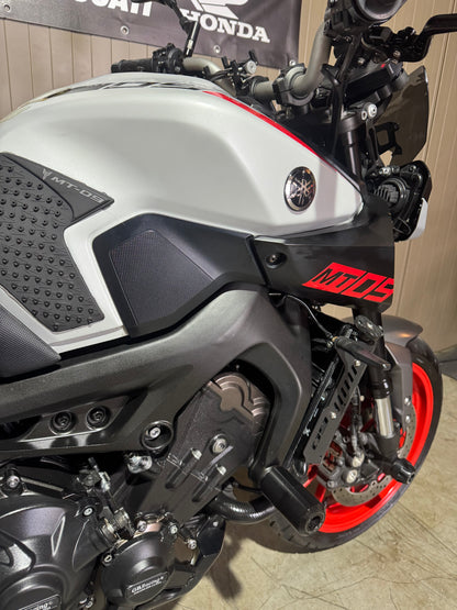 Yamaha MT09 2019 Race Red Mivv
