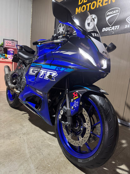 Yamaha R7 2022 MotoGP Akrapovic