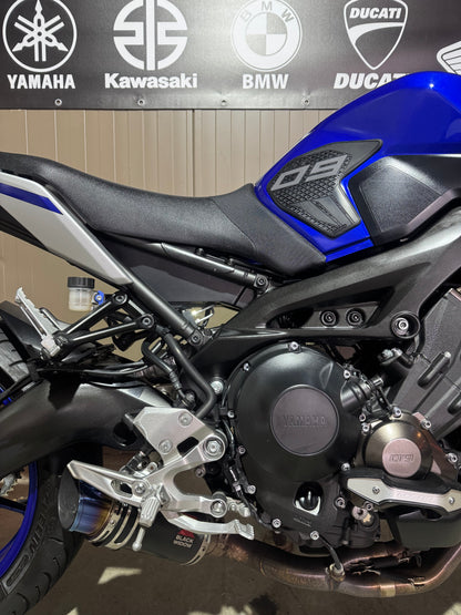 Yamaha MT09 Racing Blue 2017 Black Widow